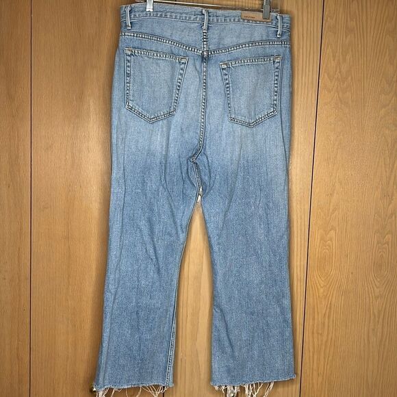 GRLFRND Hannah distressed high waist cropped blue jeans in Fly High Size 31 - Picture 3 of 13